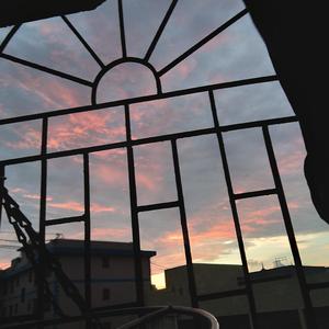 老公舔女人下面视屏
